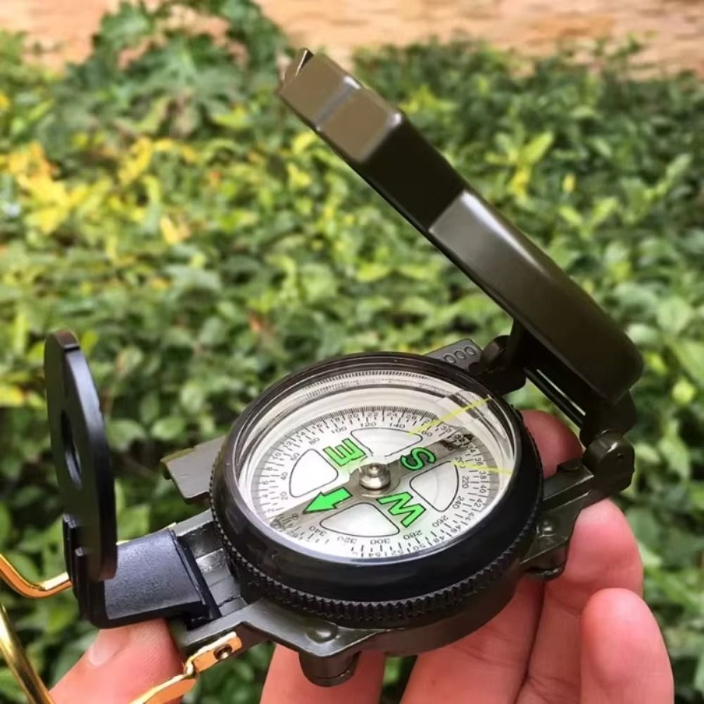 Compass Lensatic - Wodoodporny profesjonalny kompas o metalowej konstrukcji,